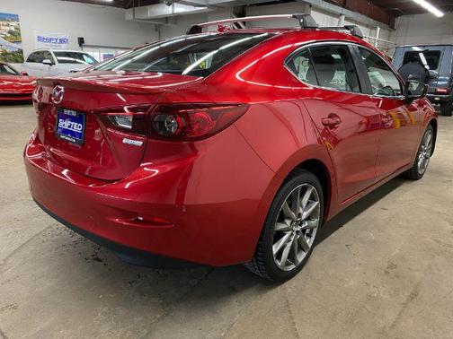2018 Mazda Mazda3 Touring