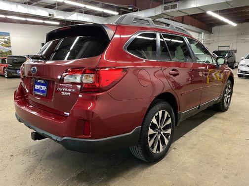2015 Subaru Outback 3.6R Limited