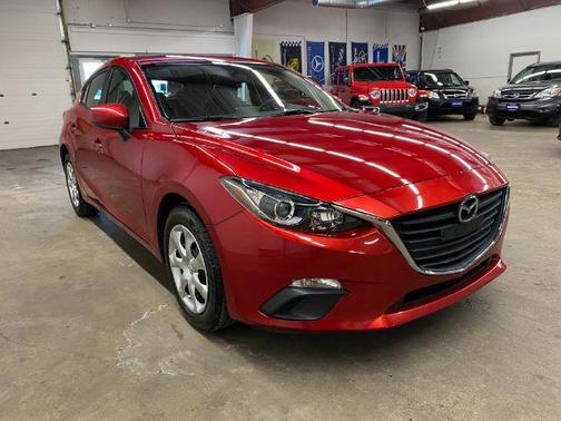 2016 Mazda Mazda3 i Sport