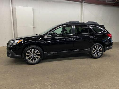Crystal Black Silica 2015 Subaru Outback 2.5i Limited