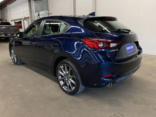 2018 Mazda Mazda3 Touring