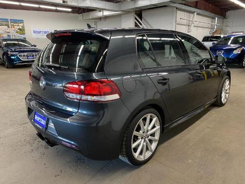 2012 Volkswagen Golf R 4-Door