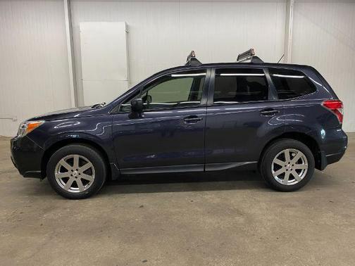 2014 Subaru Forester 2.5i