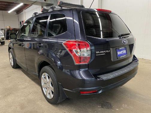 2014 Subaru Forester 2.5i