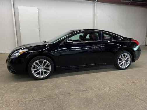 2011 Nissan Altima 3.5 SR