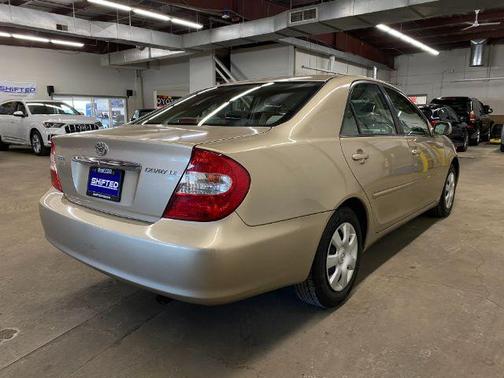 2002 Toyota Camry LE
