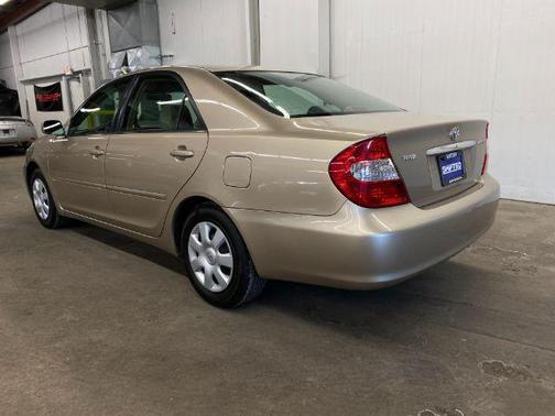 2002 Toyota Camry LE