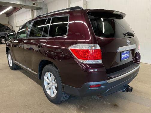 Sizzling Crimson Mica 2012 Toyota Highlander SE