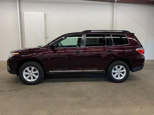 Sizzling Crimson Mica 2012 Toyota Highlander SE
