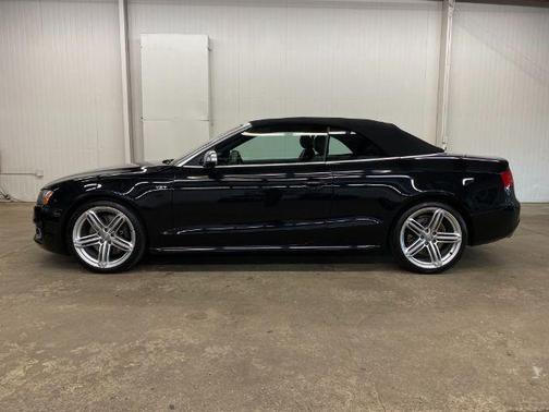 Phantom Black Pearl Effect/Black Roof 2010 Audi S5 3.0 Premium Plus