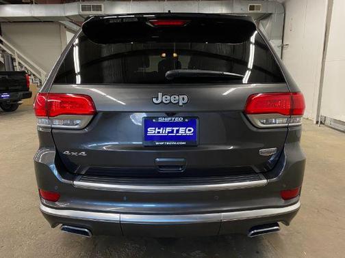 2021 Jeep Grand Cherokee Summit