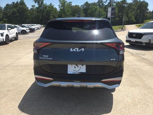 Gravity Gray 2025 Kia Sportage Hybrid LX