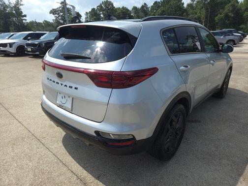 Sparkling Silver 2022 Kia Sportage S