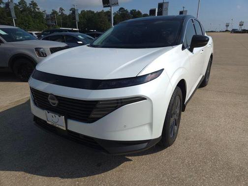 Everest White Pearl Tricoat/Super Black 2025 Nissan Murano SL