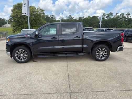 Dark Ash Metallic 2022 Chevrolet Silverado 1500 LT