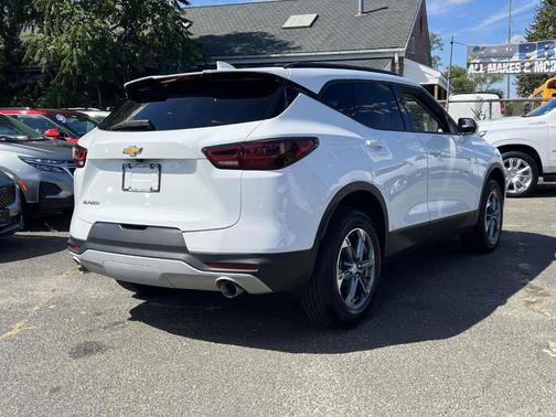 2025 Chevrolet Blazer LT