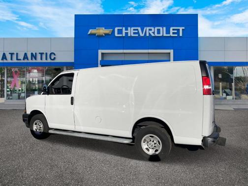 2024 Chevrolet Express 2500 Work Van