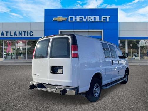 2024 Chevrolet Express 2500 Work Van