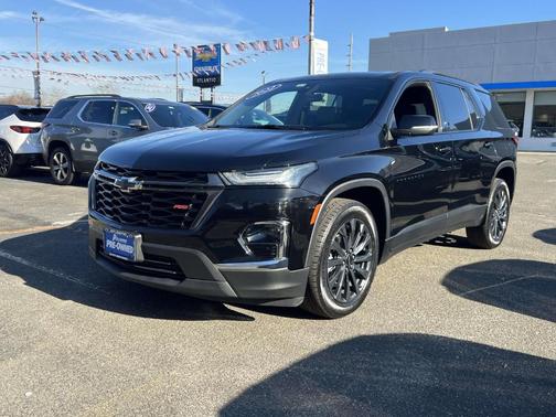 2022 Chevrolet Traverse RS