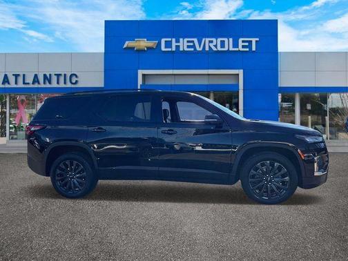2022 Chevrolet Traverse RS