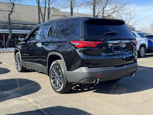 2022 Chevrolet Traverse RS