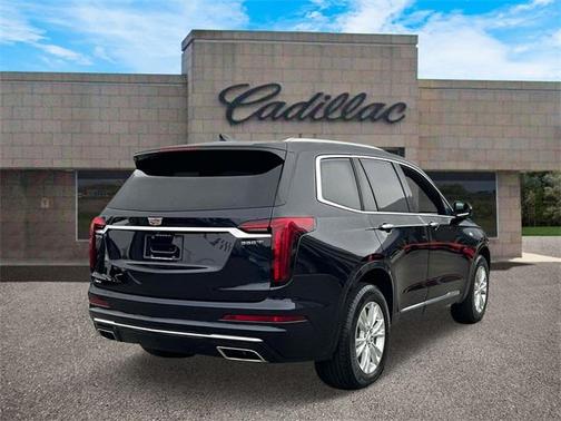 2022 Cadillac XT6 Luxury AWD