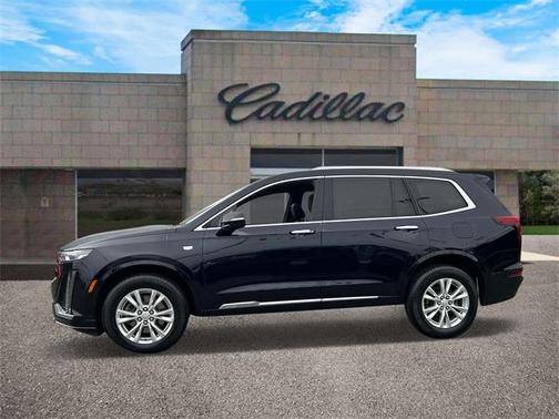 2022 Cadillac XT6 Luxury AWD
