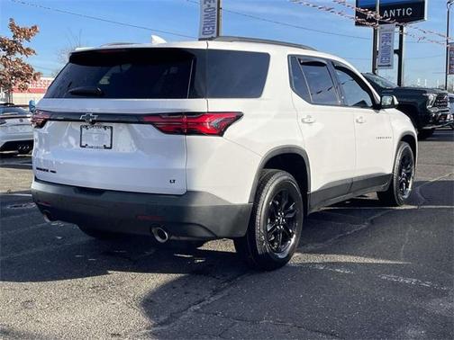2022 Chevrolet Traverse LT Leather