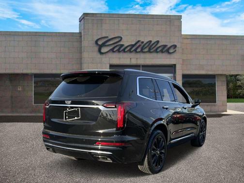 2024 Cadillac XT6 Premium Luxury AWD