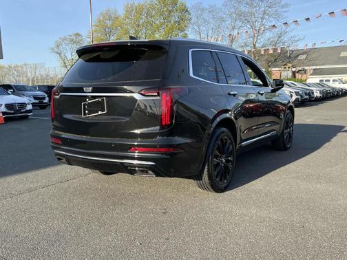2024 Cadillac XT6 Premium Luxury AWD