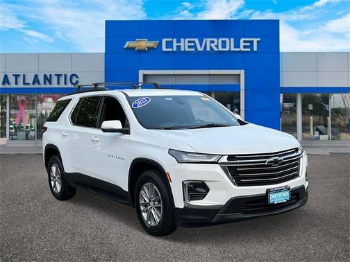 2022 Chevrolet Traverse LT Leather