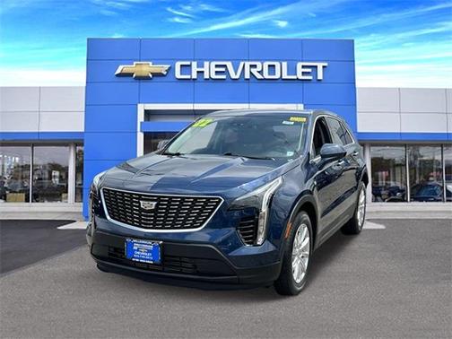 2022 Cadillac XT4 Luxury