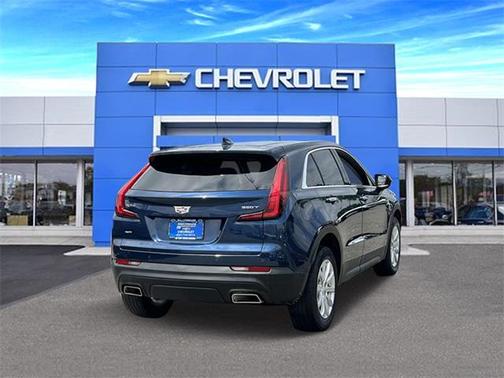 2022 Cadillac XT4 Luxury