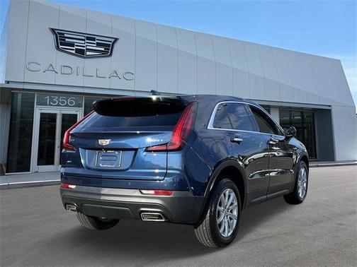 2022 Cadillac XT4 Luxury