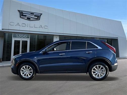 2022 Cadillac XT4 Luxury