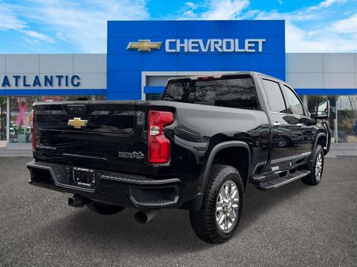 Black 2024 Chevrolet Silverado 3500 High Country