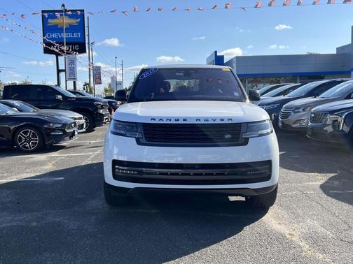 2023 Land Rover Range Rover P400 SE