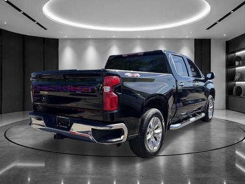 Black 2022 Chevrolet Silverado 1500 Limited LTZ
