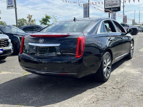 2014 Cadillac XTS Base