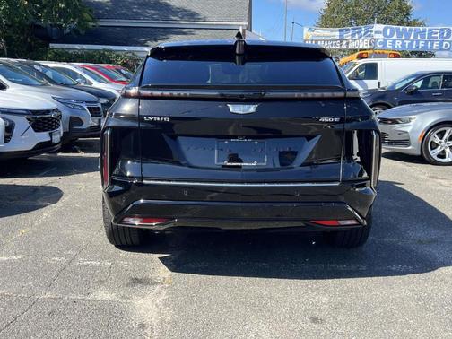 2023 Cadillac LYRIQ Luxury