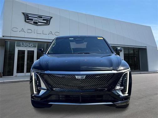 2023 Cadillac LYRIQ Luxury