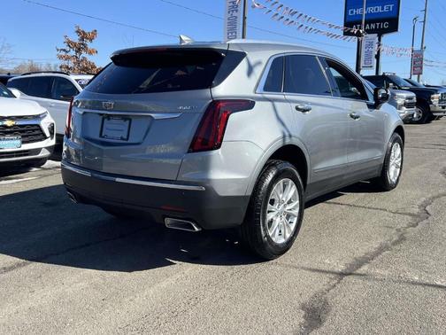 2023 Cadillac XT5 Luxury