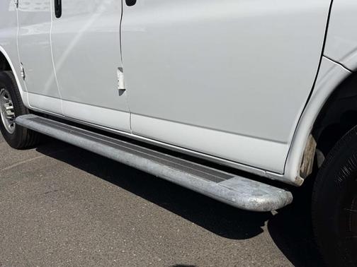 Summit White 2024 Chevrolet Express 2500 Work Van