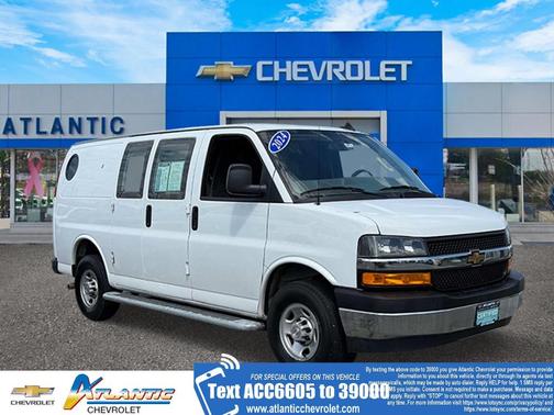 Summit White 2024 Chevrolet Express 2500 Work Van
