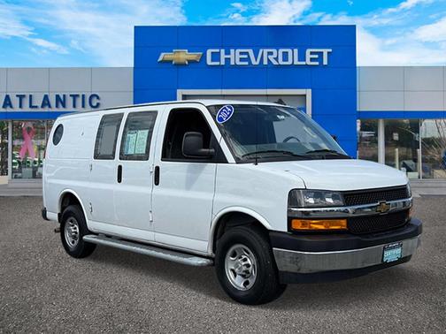Summit White 2024 Chevrolet Express 2500 Work Van