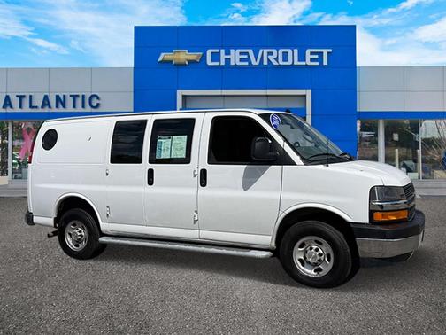 Summit White 2024 Chevrolet Express 2500 Work Van