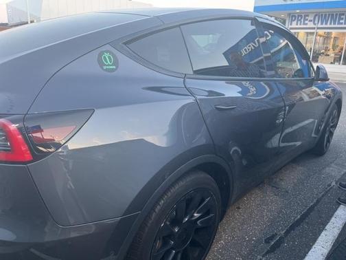 2021 Tesla Model Y Standard Range