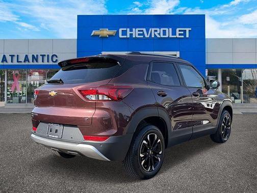 Red Metallic 2022 Chevrolet Trailblazer LT