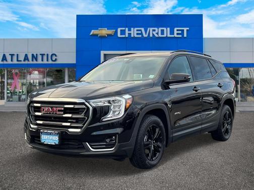 2022 GMC Terrain AT4