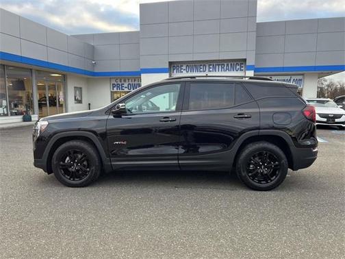 2022 GMC Terrain AT4